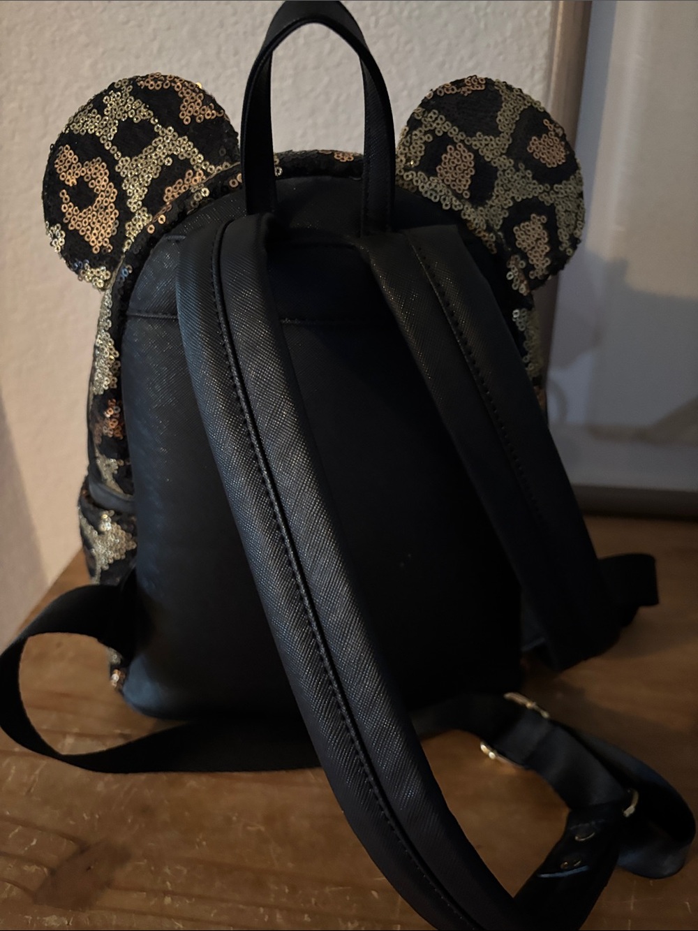 Disney Parks x Loungefly Black & Gold Sequin Leopard Mini Backpack - Picture 2 of 4